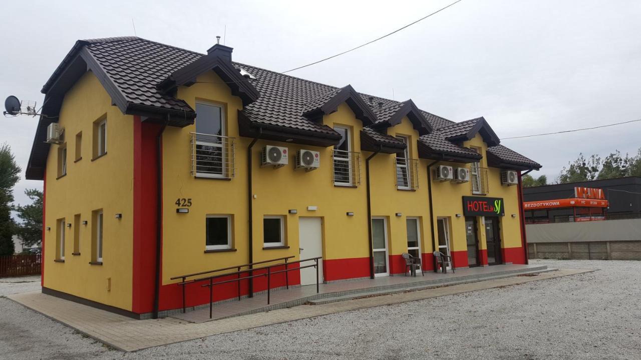 Hotelik Sj Łódź Buitenkant foto